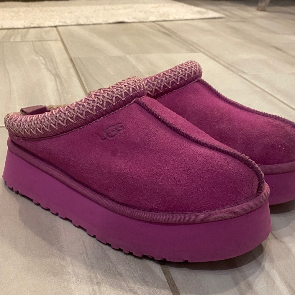 UGG Women's Tasman